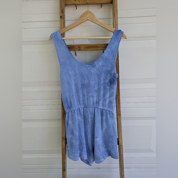 Pink Lily Blue Romper - Picture 3 of 5